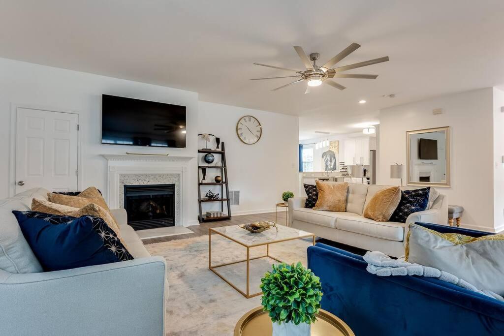 Luxury Atlanta Home - Self Check-In Pet Friendly Free Parking Exterior photo