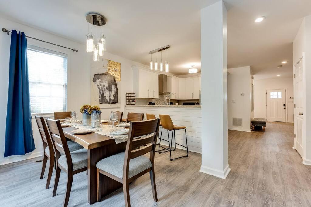 Luxury Atlanta Home - Self Check-In Pet Friendly Free Parking Exterior photo